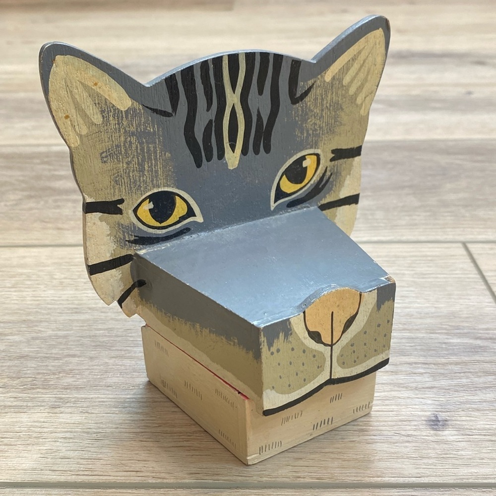 Vintage‎ Cat Trinket Box